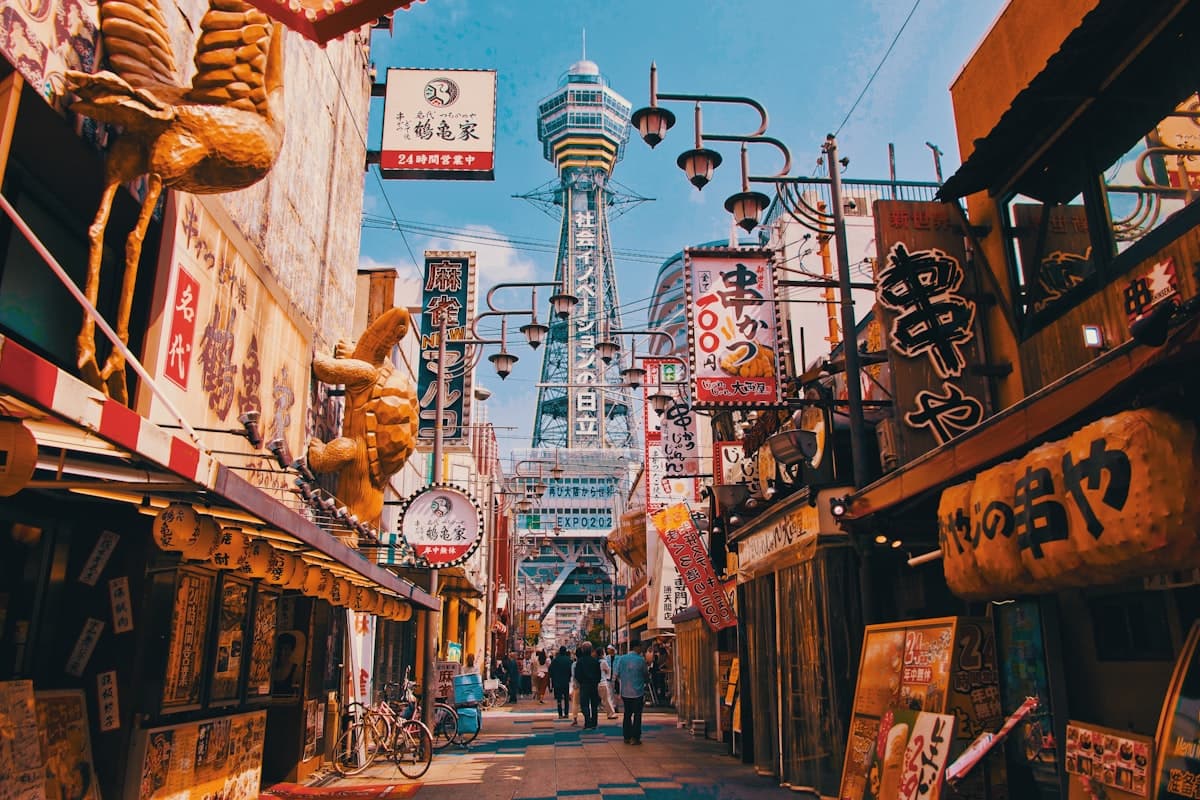 Best restaurants in Osaka - Discover top dining spots and local cuisine in Osaka, Japan