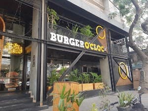 Messy Meat burger and Pizza Fries at Burger O'Clock